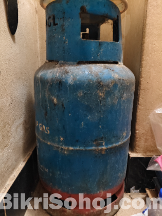 Gas Cylinder_Stove_RFL Chair_Rack
